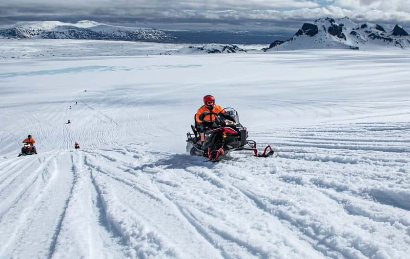 Reykjavik: Golden Circle Super Jeep and Snowmobile Tour - Þingvellir gives the Golden Circle its sense of place