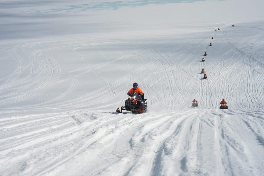 Reykjavik: Golden Circle Super Jeep Tour with Snowmobiling - Why the glacier ride changes the Golden Circle day