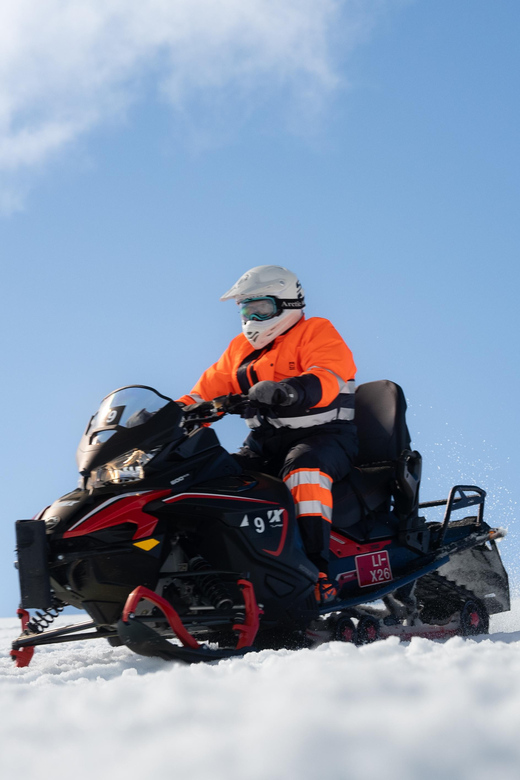 Reykjavik: Golden Circle Super Jeep Tour with Snowmobiling - Kerid crater lake on the way home