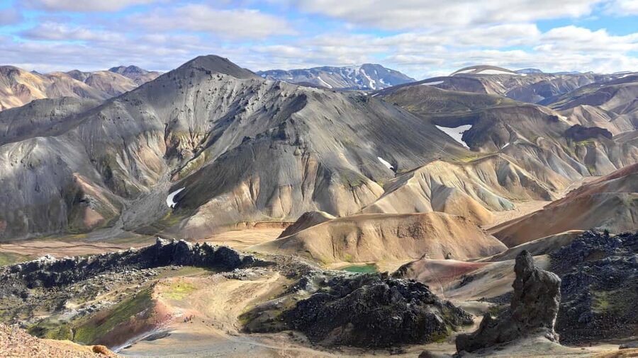 Reykjavík/Hella: Landmannalaugar Highlands Full-Day Trip - Small groups and the guide-led approach