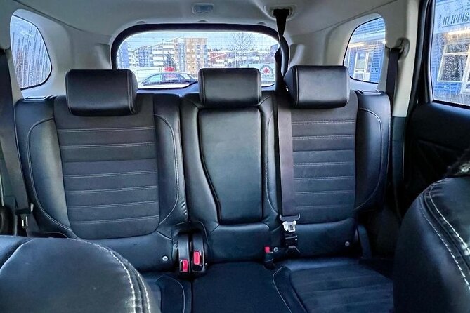 Reykjavik Iceland : Private transfer From / To KEF airport - The 45-minute ride to Reykjavik