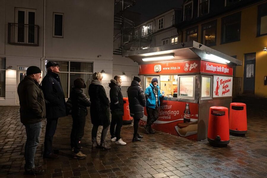 Reykjavik: Icelandic Food Tour - The guides make a real difference