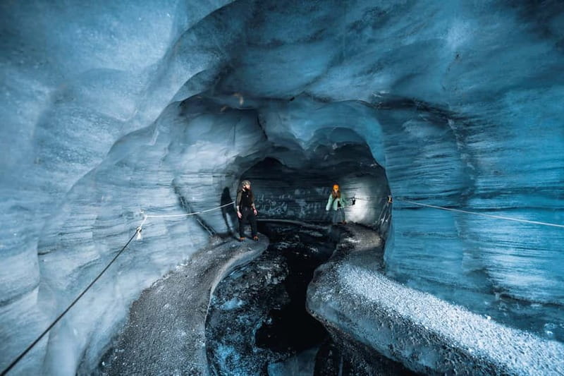 Reykjavik: Katla Ice Cave & South Coast Waterfalls Tour - Seljalandsfoss closes the sightseeing loop