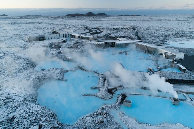 Reykjavik/Keflavik: Blue Lagoon Private Transfer - Four routes, with different advantages