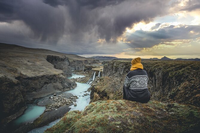 Reykjavík: Landmannalaugar & Icelandic Highlands Super Jeep Tour - Why Landmannalaugar deserves a full day