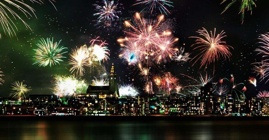 Reykjavik: New Years Fireworks Midnight Cruise - Why Reykjavik is an excellent place for New Year’s Eve