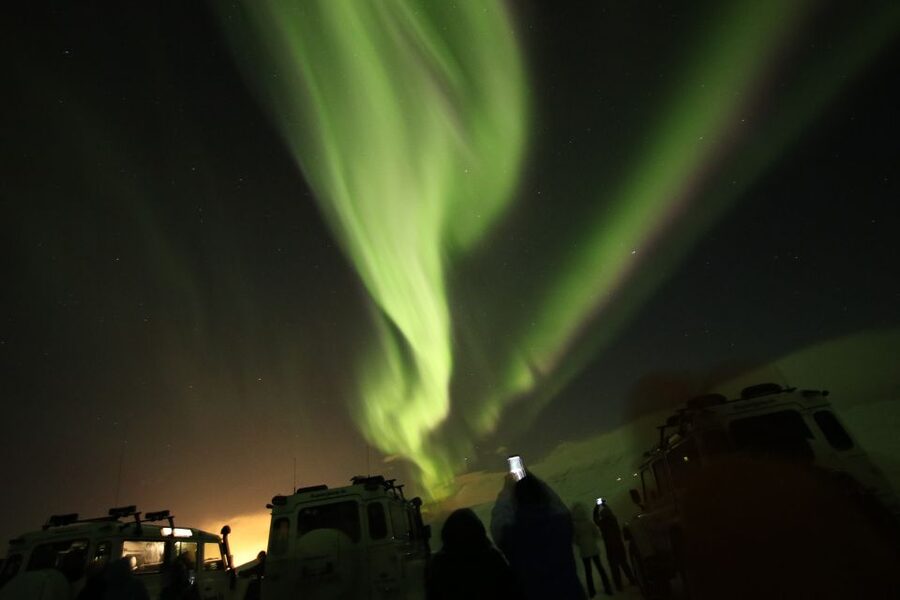 Reykjavik: Northern Lights Experience by Superjeep - The value of a $241 evening