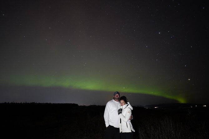 Reykjavik Northern Lights Tour with Pro Aurora Photos Small Group - Professional aurora photos, and what to expect