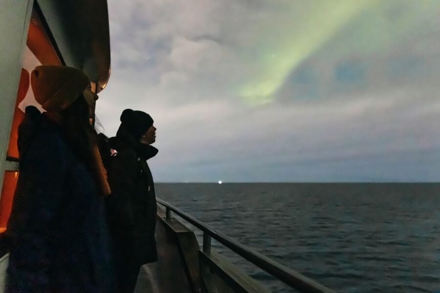 Reykjavik: Northern Lights Yacht Tour - Three decks, three ways to watch