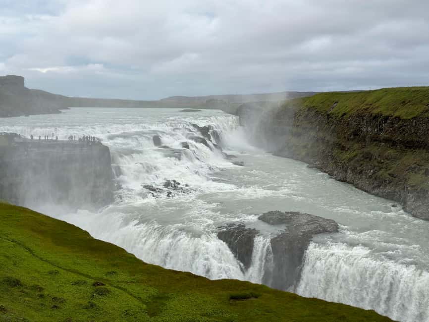 Reykjavik: PRIVATE Golden Circle tour with 5 TOP stops - Brúarfoss, the extra stop that broadens the route