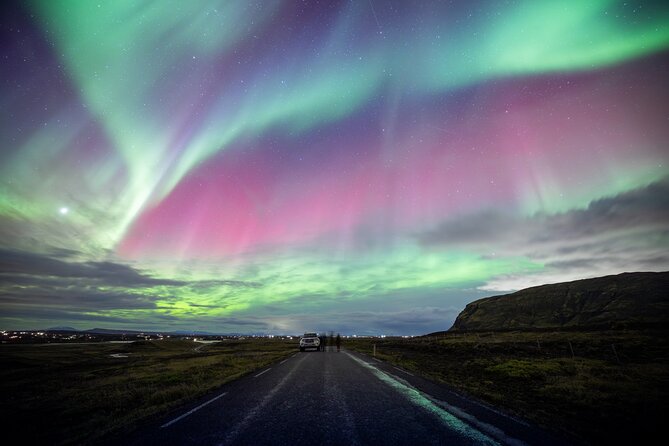 Reykjavik Private Northern Lights Tour with Pro Photographer - Professional photos and help with your own camera