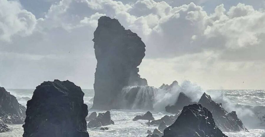 Reykjavik: Small-Group Snæfellsnes Day Trip - Why Snæfellsnes earns the Iceland in Miniature nickname