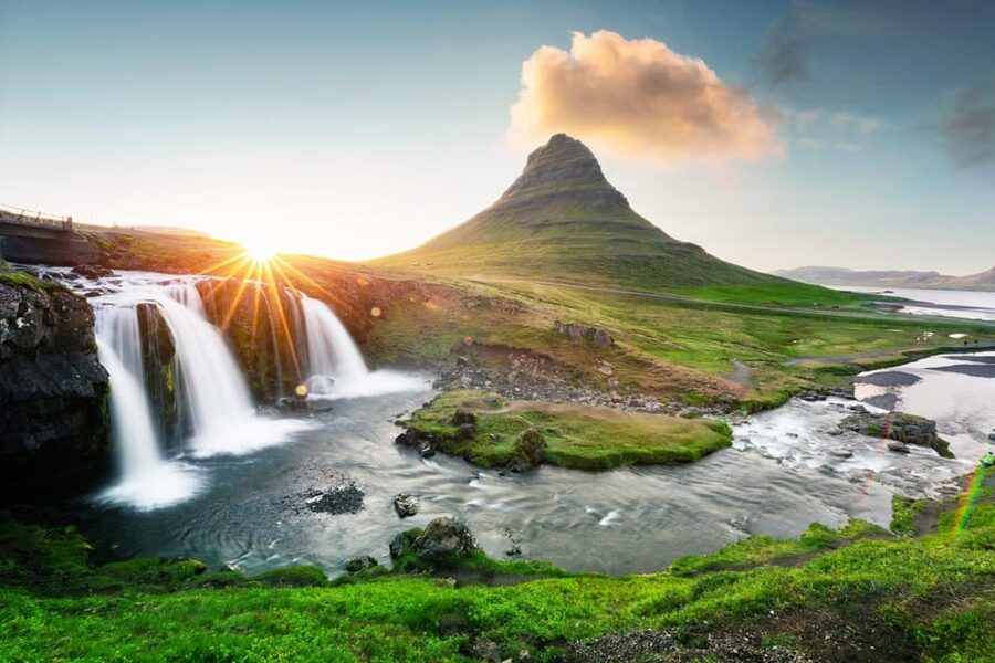Reykjavik: Snæfellsnes Day Trip with Vatnshellir Lava Cave - Why Snæfellsnes makes a strong full-day outing
