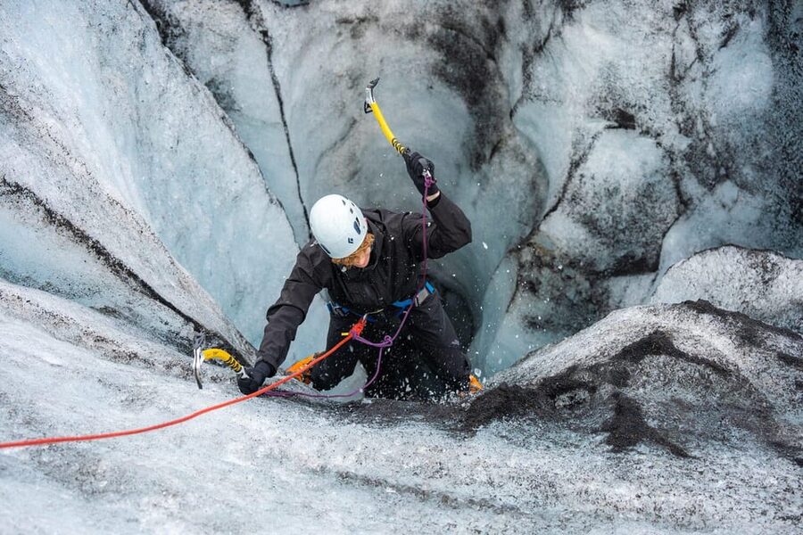 Reykjavík: Sólheimajökull Glacier Hike & Ice Climbing Intro - Your first ice climb
