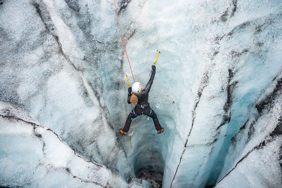 Reykjavík: Sólheimajökull Glacier Hike & Ice Climbing Intro - How hard is the hike?