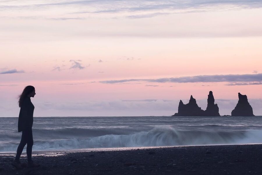Reykjavík: South Coast Waterfalls, Black Sand & Glacier Tour - Seljalandsfoss and the walk behind the water