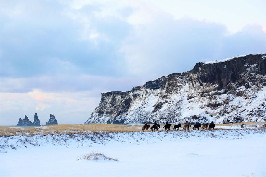 Reykjavik: South Coast Waterfalls & Glacier Small-Group Tour - How Good Is the $143 Price?