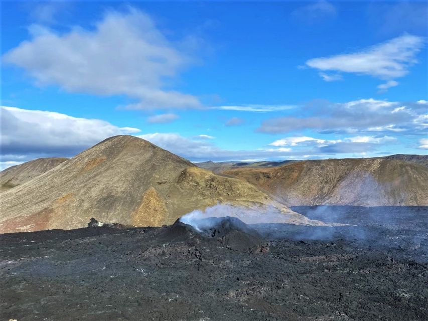 Reykjavík: Volcano Eruption Site and Reykjanes Hiking Tour - Seltún: a quick look at geothermal Iceland