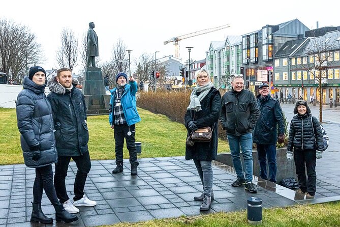 Reykjavik Walking Tour - Walk with a Viking - Tjörnin, a calm pause in the city