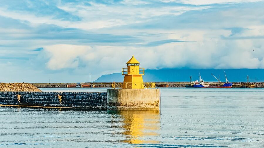 Reykjavík: Whale Watching and Marine Life Cruise - Inside the boat when the weather turns