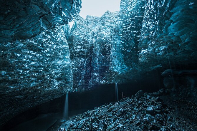 Sapphire Ice Cave Tour from Jökulsárlón - Extra Small Group - Why the group limit matters