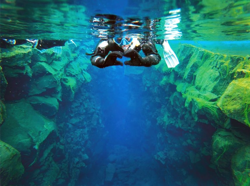 Silfra: Fissure Snorkeling Tour with Underwater Photos - Meeting at Þingvellir, not in Reykjavík