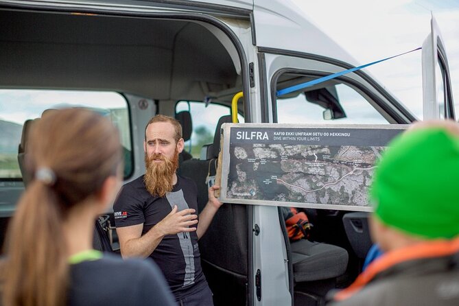 Silfra: Hot and Cold Snorkeling and Spa Tour - Self Drive - Entering Silfra between two continents