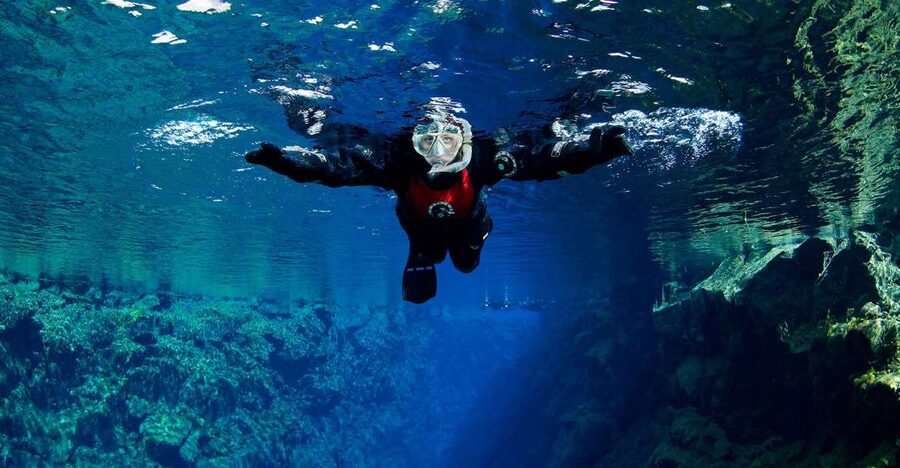 Silfra: Snorkeling Tour Between Tectonic Plates - Walking the Ten Minutes to the Water