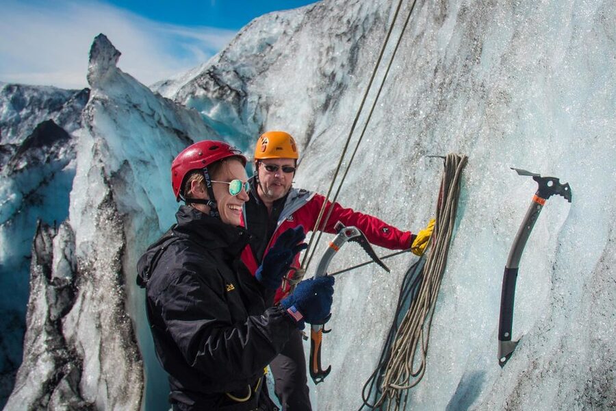 Skaftafell: Glacier Hike and Ice Climbing Guided Experience - Meeting in Skaftafell and preparing for the ice