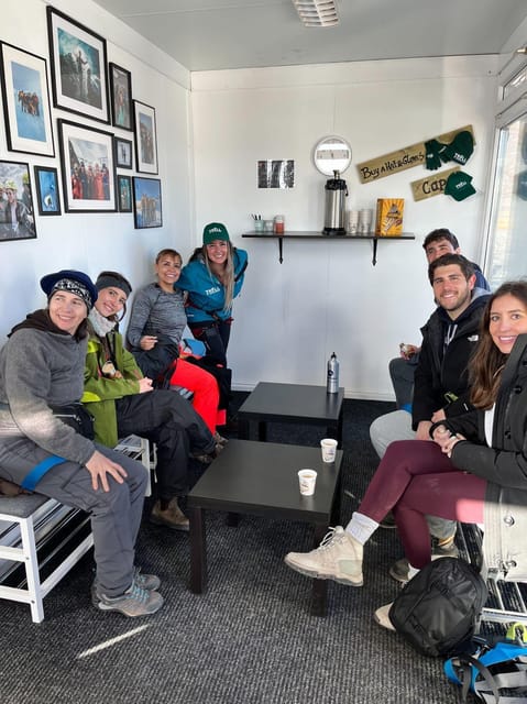 Skaftafell: Ice Cave Tour and Glacier Hike - Time for views, photos, and glacier lessons