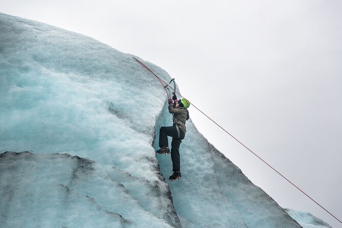Skaftafell Ice Climbing & Glacier Hike - Clothes, extra costs, and what to pack