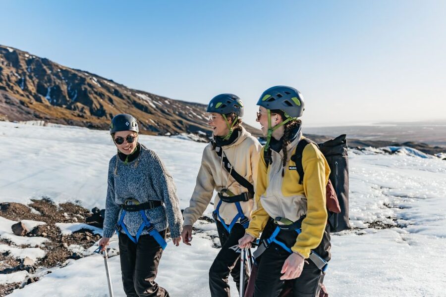Skaftafell National Park: Falljokull Glacier Easy Hike - What to bring and what to rent
