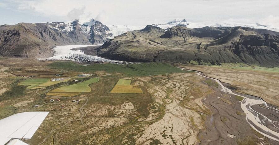 Skaftafell Nature Reserve: Highlights Scenic Airplane Tour - Checking in at Skaftafell Terminal