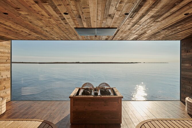 Sky Lagoon Spa Experience with Private Transfer from Reykjavík - Who will enjoy this most?