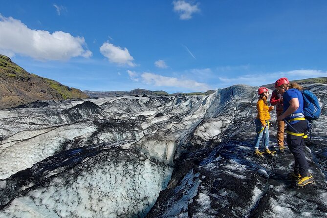 Small-Group Ice Climbing and Glacier Hiking in Solheimajokull - Safety and the Guide’s Role
