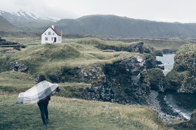 Snaefellsnes Peninsula Tour from Grundarfjordur Port - The five-hour pace and bus ride