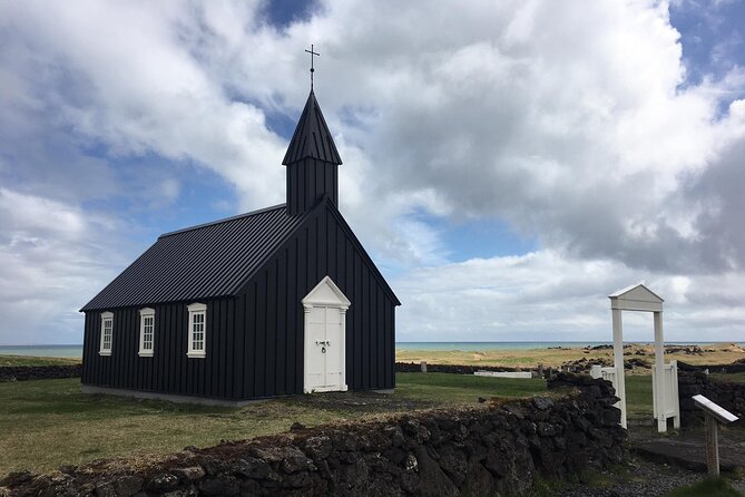 Snaefellsnes Small Group Tour with Homemade Meal from Reykjavik - Djúpalónssandur and the old strength stones