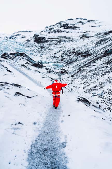 Sólheimajökull: Guided Glacier Hike - Choosing between the 2.5-hour walk and longer treks