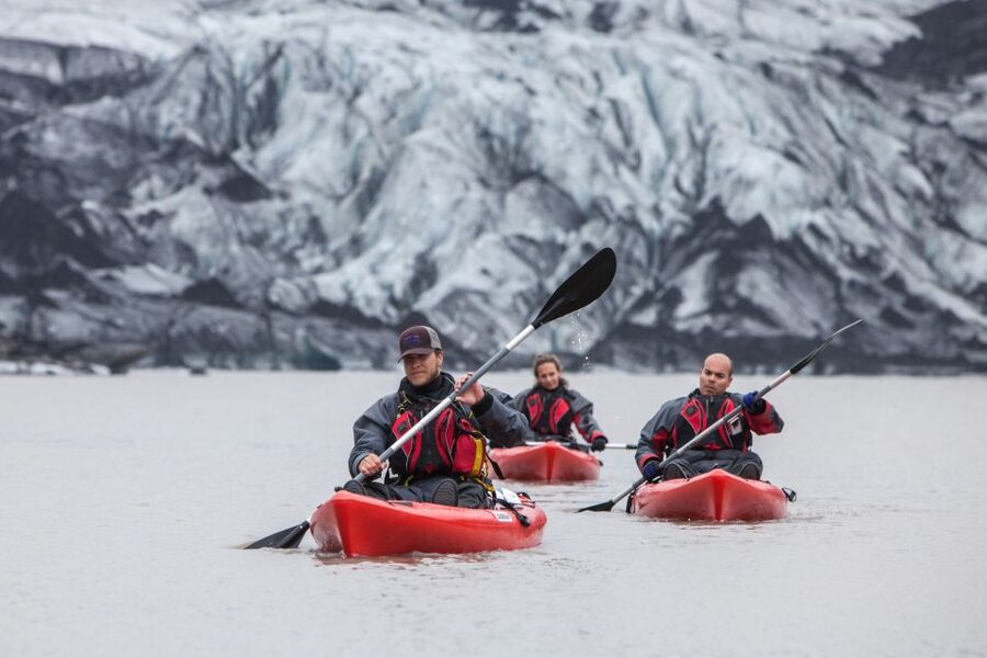 Sólheimajökull: Guided Kayaking Tour on the Glacier Lagoon - The safety briefing and first paddle strokes