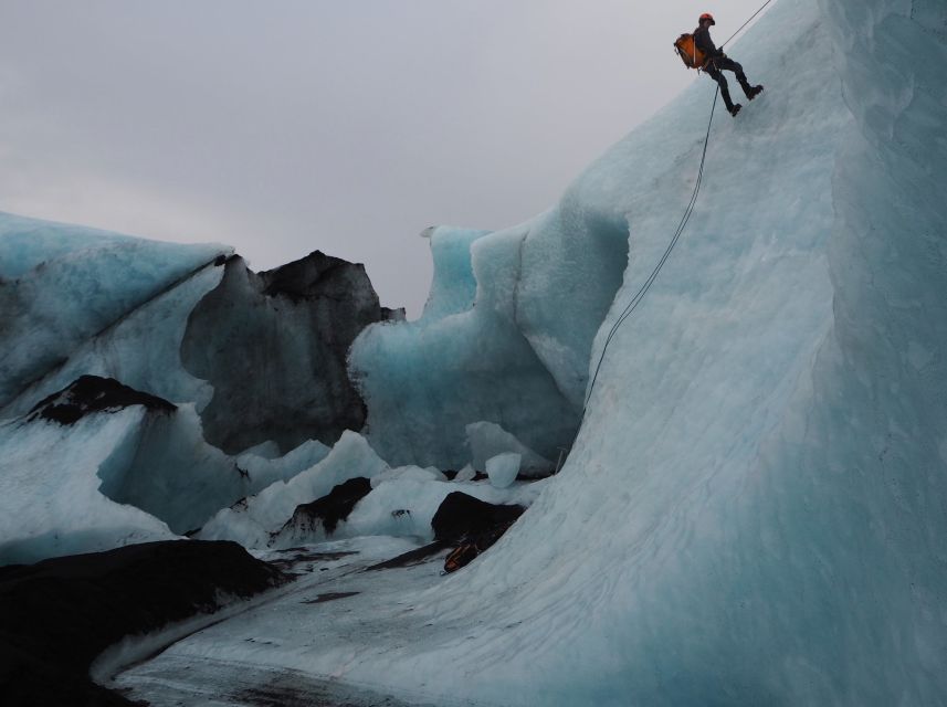 Sólheimajökull Ice Climb and Glacier Hike - Why Sólheimajökull makes a strong climbing venue