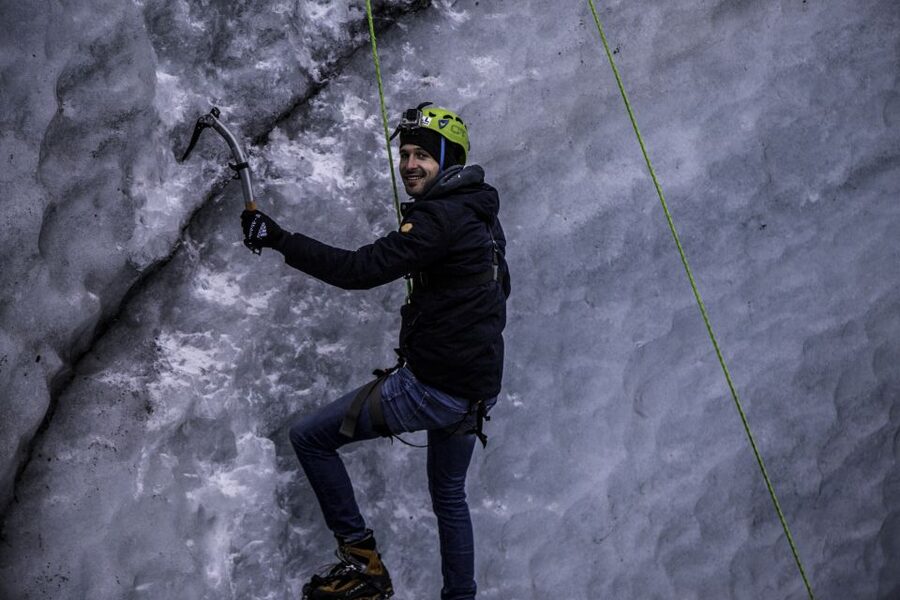 Sólheimajökull Ice Climb and Glacier Hike - Returning on foot and finishing with coffee