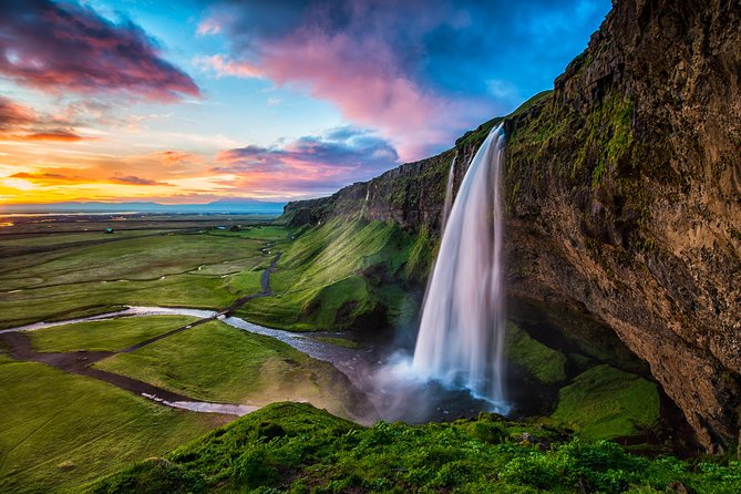 South Coast Iceland from Reykjavik with Guide & Touchscreen Audio - Reynisfjara and the power of the Atlantic