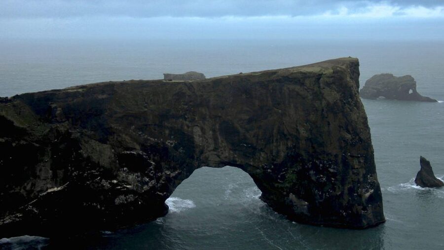 South Coast of Iceland. Black beach, glaсier, waterfalls... - What the private vehicle adds, and where it may fall short