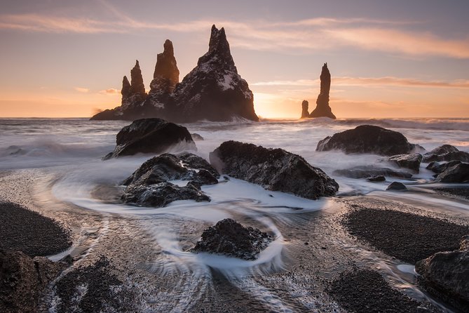 South Coast, Waterfalls and Vík village from Reykjavik - The long hours on the road