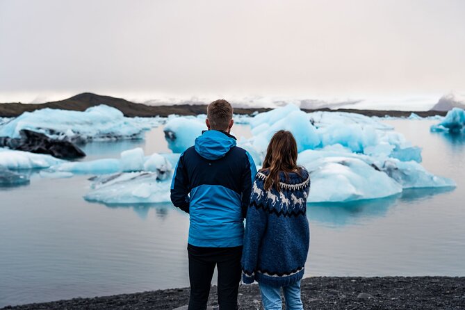South Iceland and Glacier Lagoon: Jökulsárlón with Boat Tour - Skógafoss: a powerful first waterfall