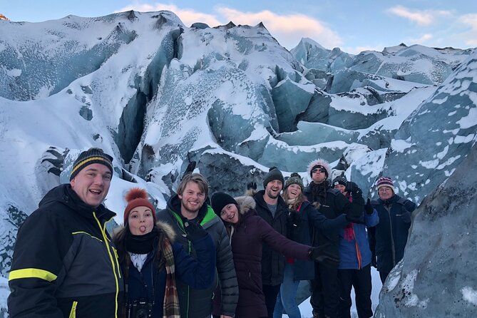 South Iceland Highlights and Northern Lights Combo Full-Day Tour - Seljalandsfoss: a waterfall you can walk behind