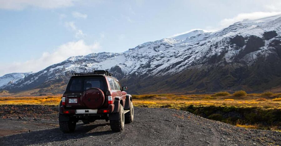 Super Jeep Private tour in Þórsmörk - The ride into the F-road