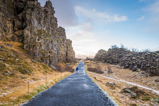 The Golden Circle & Northern Lights Guided Combo tour - One ticket, two very different Iceland experiences