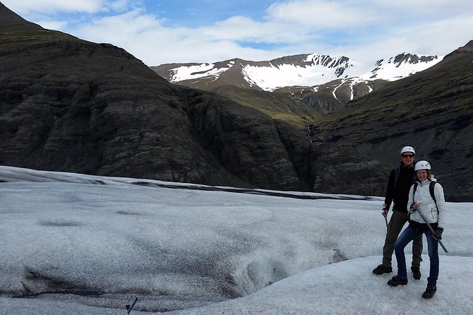 Vatnajökull Glacier Walk from Hali - Guides who make the difference