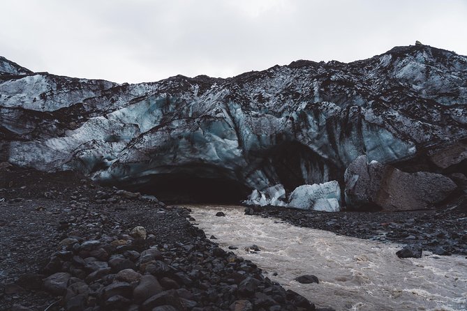 Vatnajökull Guided Beginner Glacier Walk with 4x4 Transfer - Guides, safety, and the feel of the group